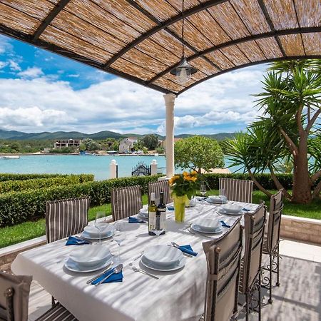 Villa Loviste Paradise Exterior foto